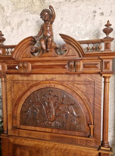 Chambre à Coucher De Château Italien Antique Avec Sculptures De Putti