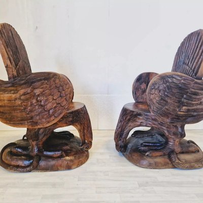 Paire De Fauteuils Aigle Américain En Bois Massif Sculpté