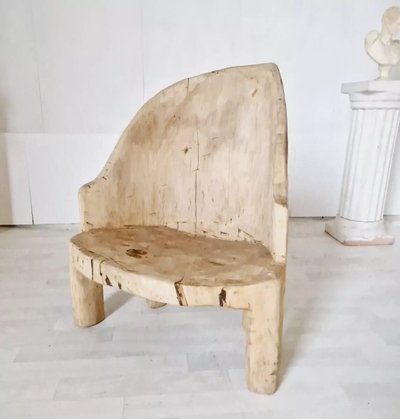 Rare Chaise En Tronc d'Arbre Vendue De Style Primitif Suédois