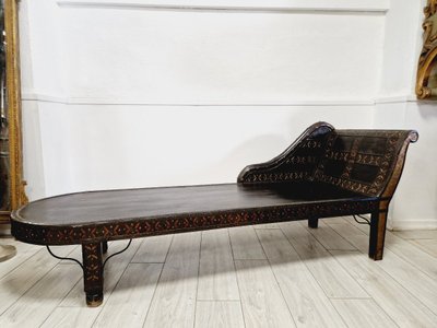 Antique Colonial Chaise Longue