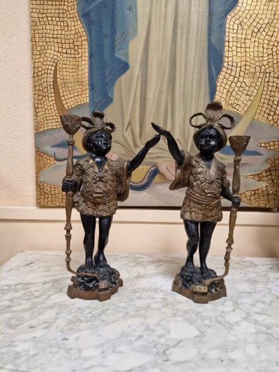 Paire De Statues De Chandeliers Anciens De Maure En Bronze