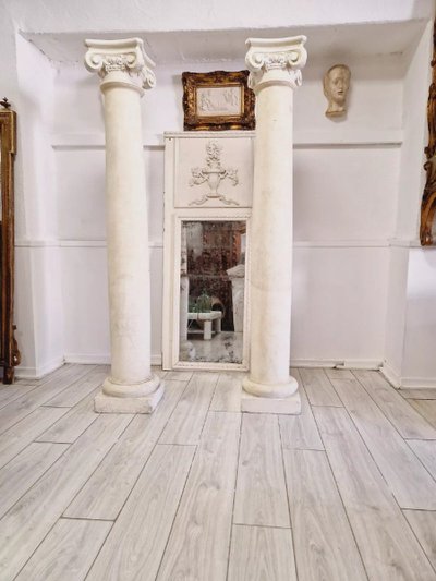 Coppia di grandi colonne alte 196 cm