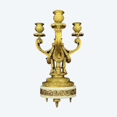 Candelabro in bronzo dorato, periodo Napoleone III, stile Luigi XVI.