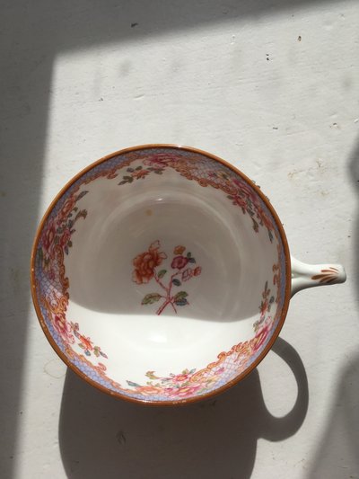 Tazza da tè in porcellana Cauldron, design Minton