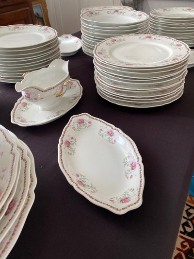 Service en porcelaine de Limoges Martin Charles