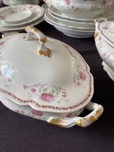 Service en porcelaine de Limoges Martin Charles