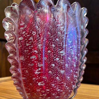 Barovier and Toso 1950 Murano- Venice glass vase. Iridescent with gold and bubbles. Mis h 22