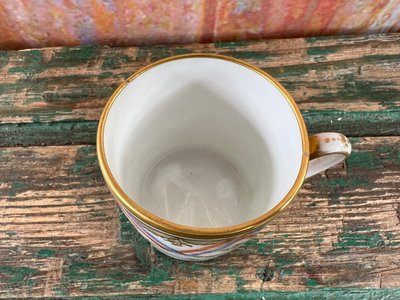 Tasse aus Meissener Porzellan, Zitronendekor - Ende 18. / Anfang 19.