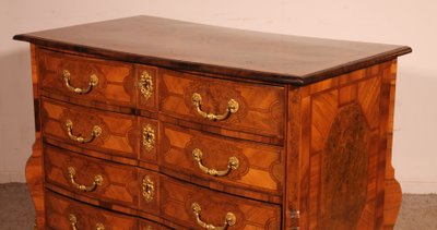 Mazarine Chest Of Drawers / Commode From The Beginning Of The 18th Century