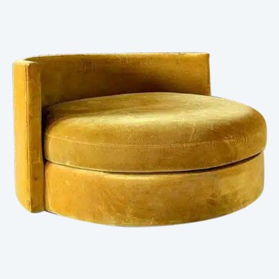 Round velvet armchair