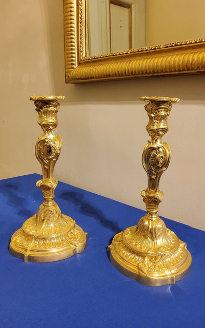 Pair of Flambeaux in gilded chiselled bronzes Rocaille d'aprés Meissonnier 19th century