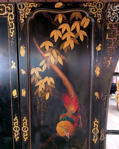 Set of painted panels with chinoiserie decoration