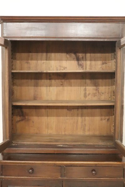 Sideboard in Walnut Veneer, 19th Century