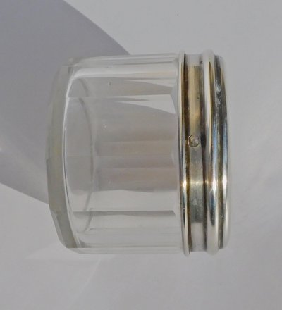 Nécessaire De Toilette Flacon Parfum et un à Poudre en Cristal Et Argent XIXe