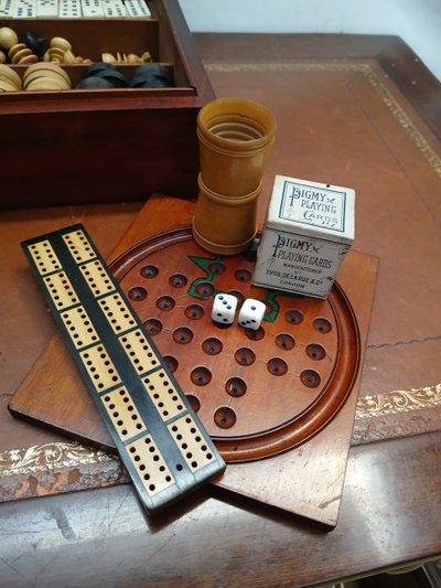 Scatola multi-gioco.