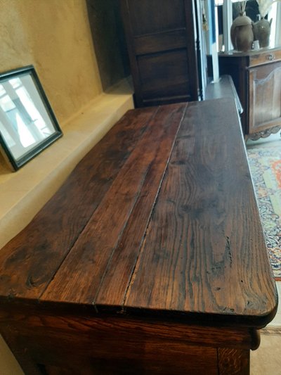 Regional Buffet Forming a Kneading Trough in Solid Oak - 18th Century.