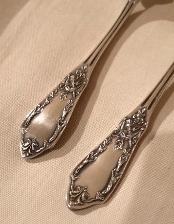 12 silver-plated empire-style oyster forks