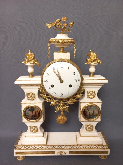 Pendule XVIIIe d'époque Louis XVI