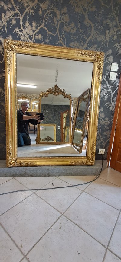 Restoration period mirror 131 x 103