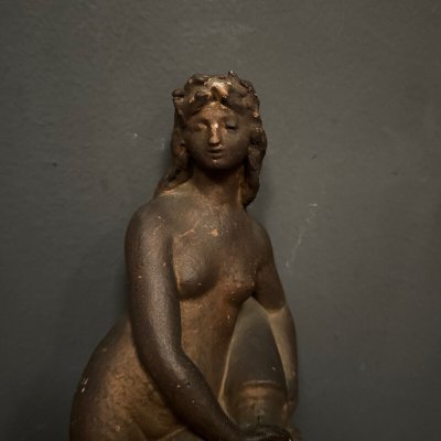 Scultura di Charles Filleul Donna del XX secolo in gesso di laboratorio antico