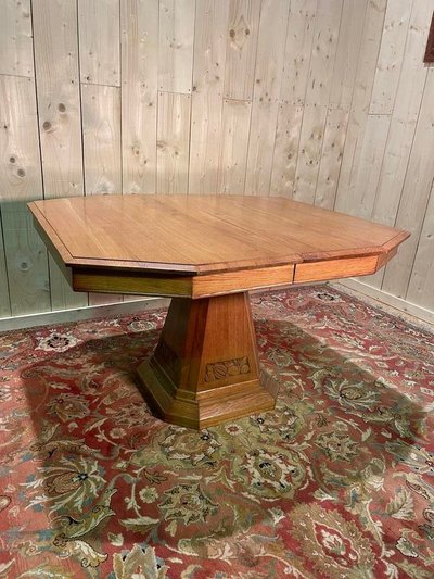 Dining table Art Deco era in solid oak