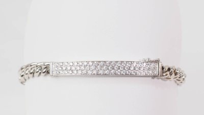 Bracciale flessibile in oro bianco con pavé di diamanti