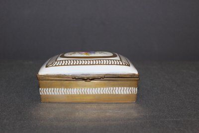 Porcelain Box with Flower and Gold Decoration Circa 1900