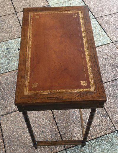 Rosewood desk from the Napoleon III period