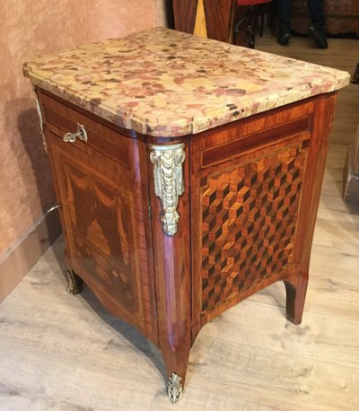 Credenza intarsiata in stile Napoleone III