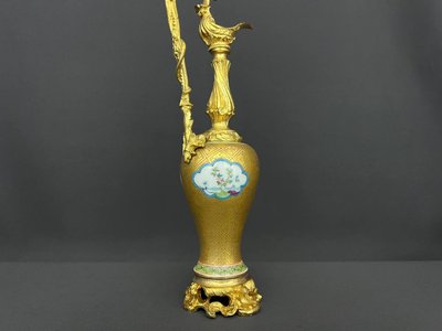 Aiguière En Porcelaine Chinoise Et Bronze Doré, XIXe Siècle