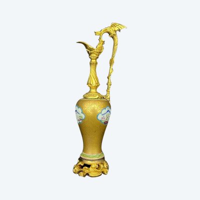 Aiguière En Porcelaine Chinoise Et Bronze Doré, XIXe Siècle