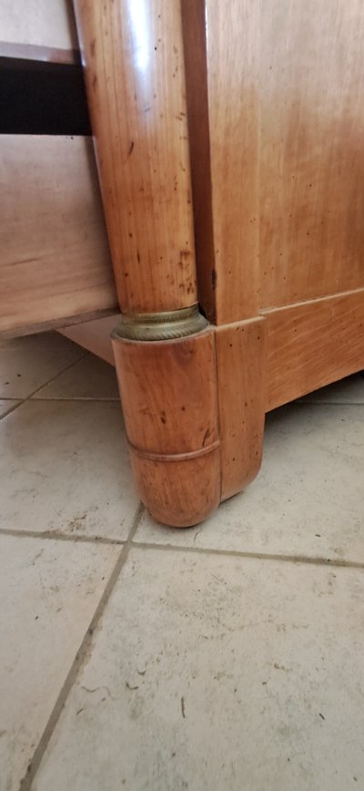 Empire style chest of drawers in blond walnut