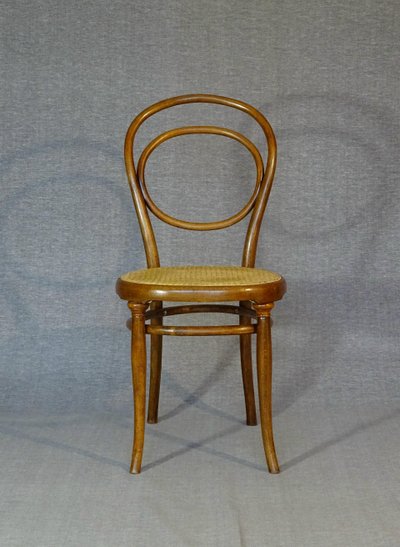 2 Thonet Nr. 10 Stühle, Version 1870, neues Rohrgeflecht