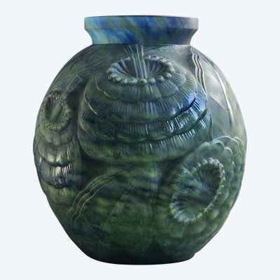 Davesne vase