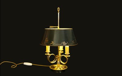 Gilded bronze desk lamp  late 19th century