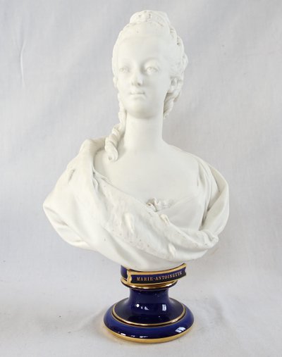 Sèvres - royalist bust of Marie Antoinette, Dauphine of France, after Boizot in 1774 - signed