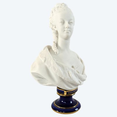 Sèvres - royalist bust of Marie Antoinette, Dauphine of France, after Boizot in 1774 - signed