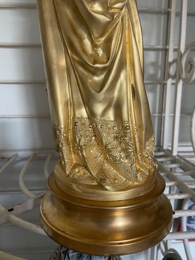 La Liseuse Par Carrier - Belleuse Bronze Doré En Crise éléphantine