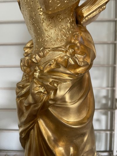 La Liseuse Par Carrier - Belleuse Bronze Doré En Crise éléphantine