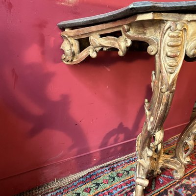 Console en bois doré, époque Louis XV