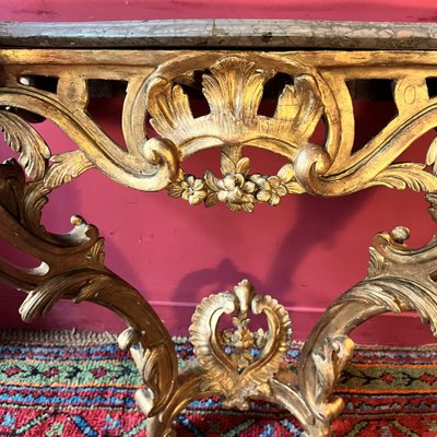 Console en bois doré, époque Louis XV