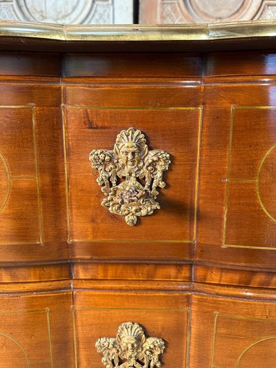 Louis XIV style chest of drawers, 20th century