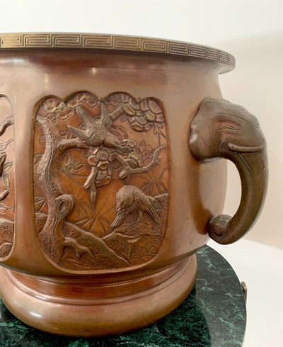 Vaso giapponese in bronzo