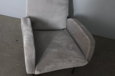 Fauteuil « Gigi Radice » des années 50 en gris. Jambes de fer 