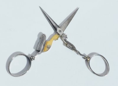 Pair of rooster-shaped steel embroidery scissors, sewing necessary, late 19th-early 20th century