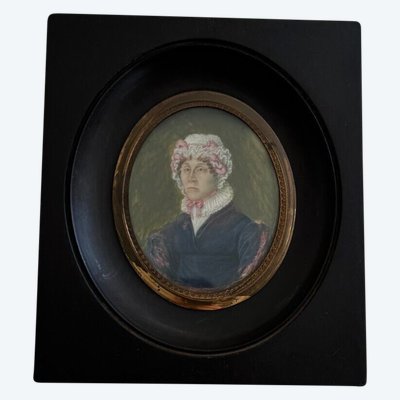 Miniature portrait de femme avec une coiffe première partie XIXe