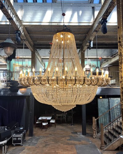 Large hot air balloon chandelier 2m in diameter