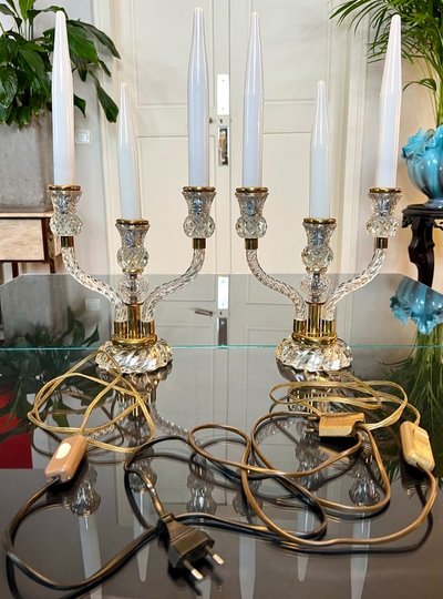 Coppia di lampade da tavolo - Candelabri in vetro Art Déco con candele finte opaline