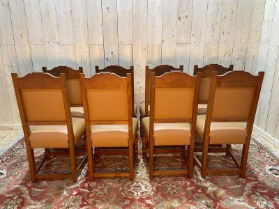 Suite of 8 Louis XIII style chairs - high leather era