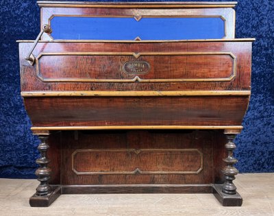 Raro pianoforte a orchestrazione meccanica di Pedro Pombia circa 1890